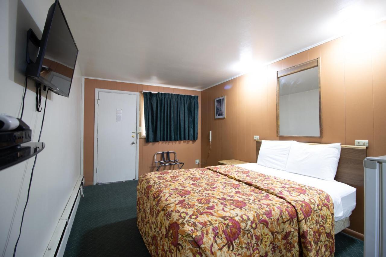 Wyoming Motel Wheatland Екстериор снимка