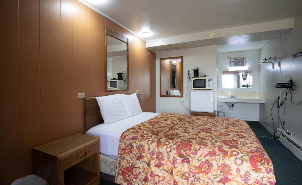 Wyoming Motel Wheatland Екстериор снимка