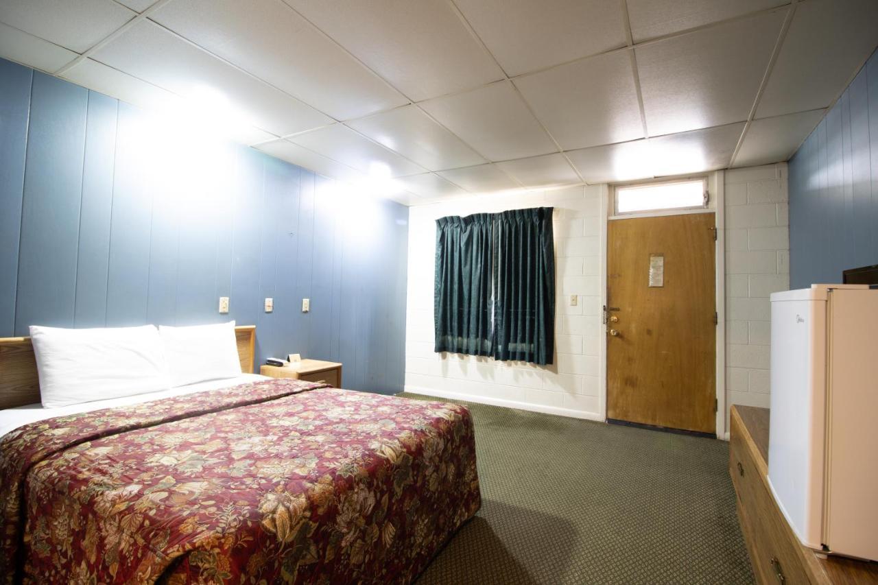 Wyoming Motel Wheatland Екстериор снимка